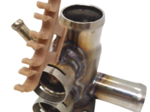 Flants 037121132E sobib Audi, Seat, Skoda, Vw. Roostevaba teras